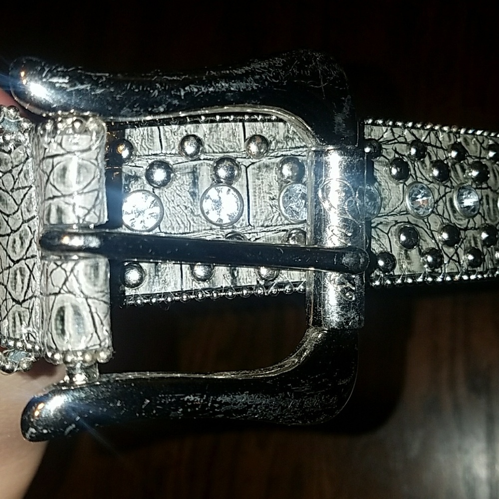 Guess Rhinestone Studded Gray Belt - Picture 3 of 3